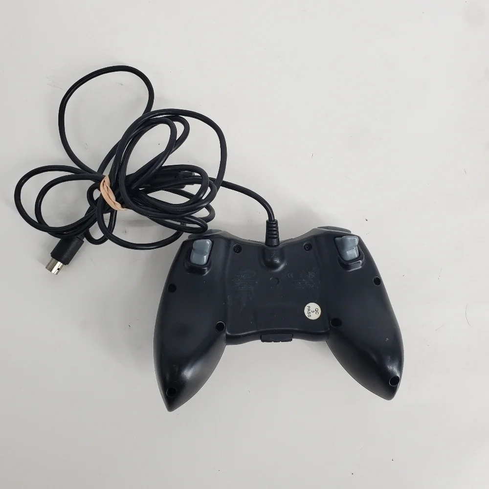 Gamestop Mad Catz Xbox 360 Wired Controller Game Pad 4716 Black No Dongle